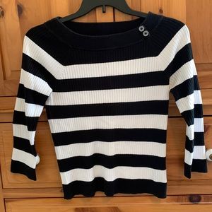 Chaps Sweater • Size Medium